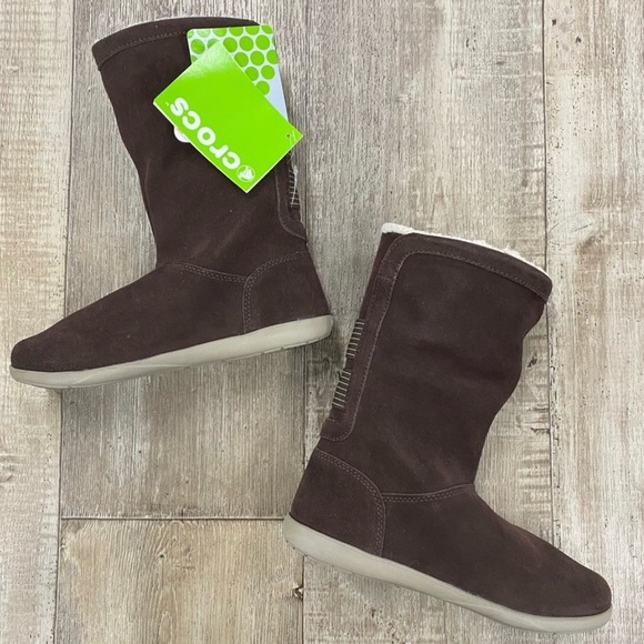 CROCS Adela mahogany khaki brown suede and ivory sherpa fold over boots 5 NIB - Picture 2 of 6